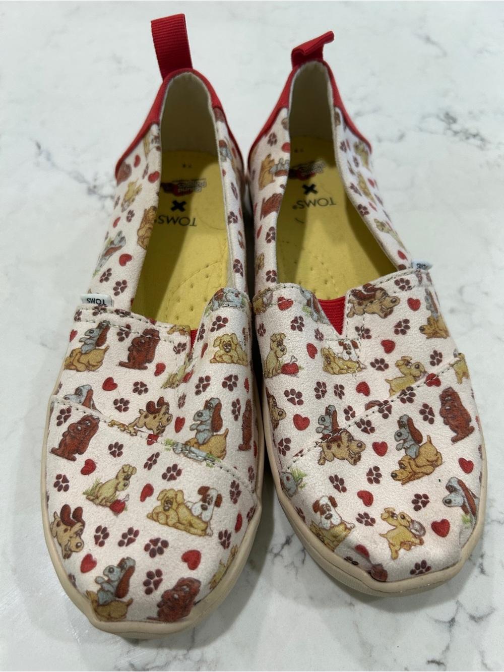 Toms Kids Cream Canvas Slip-Ons with Red Accents and Dog Print
